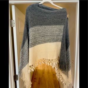 Cozy Shawl/Sweater from VICI dolls